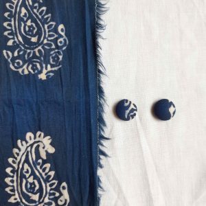 Buddhika organic cotton fabric stud earrings hand block printed paisley indigo
